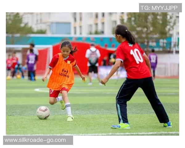 星期天踢足球是否需要休息 影响体能与表现的多方面因素解析