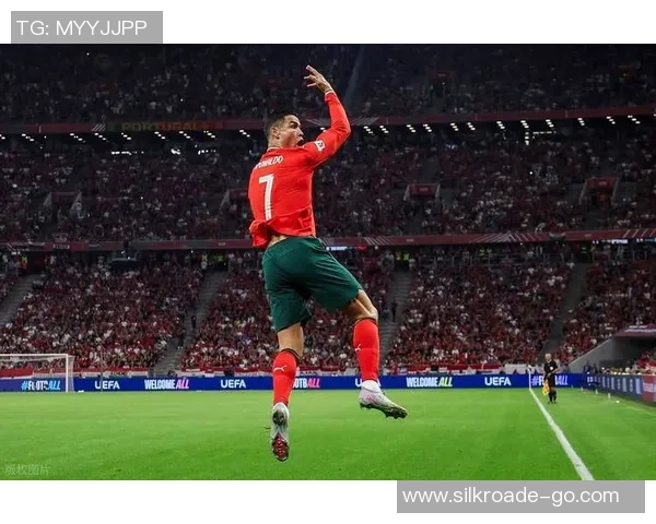 足球巨星体重揭秘从梅西到C罗不同体型背后的训练与饮食秘密