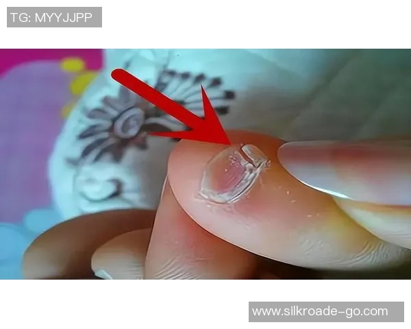 足球明星脚趾力量揭秘:小小脚趾如何影响球场表现与技术发挥